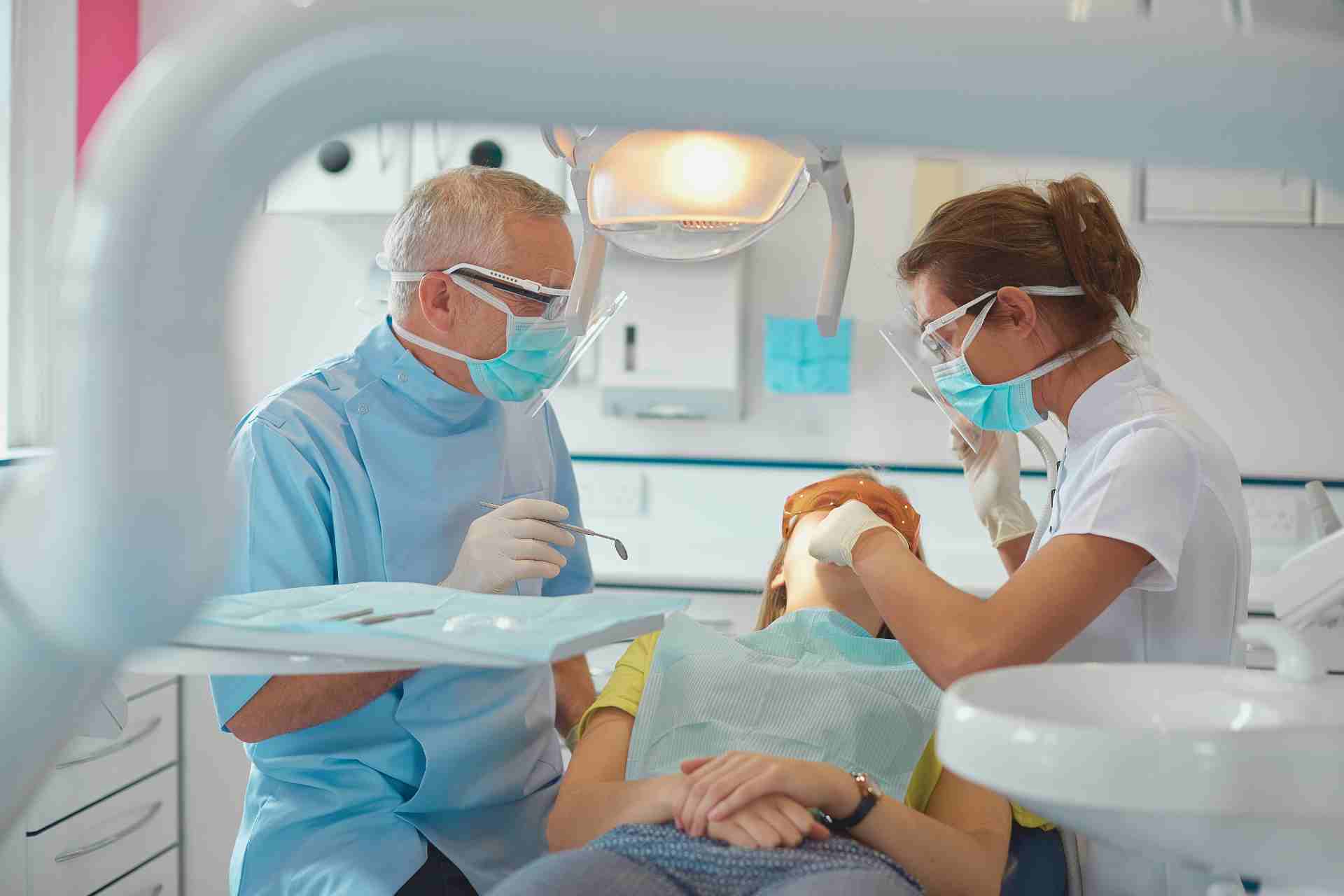 Dentist in Salinas, PR